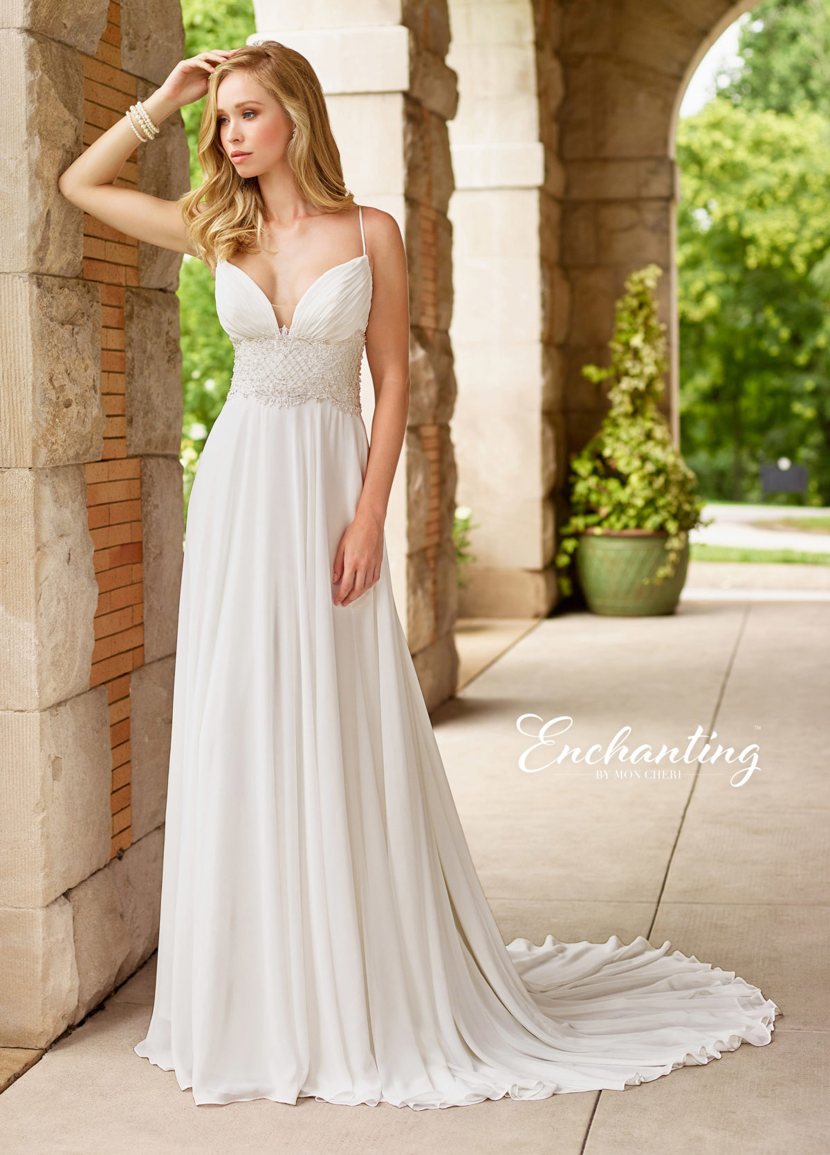 beach-wedding-dress-Enchanting-118146_A